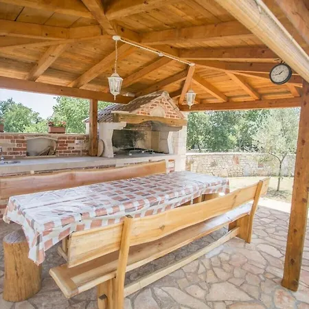 In Pore With Swimming Pool *